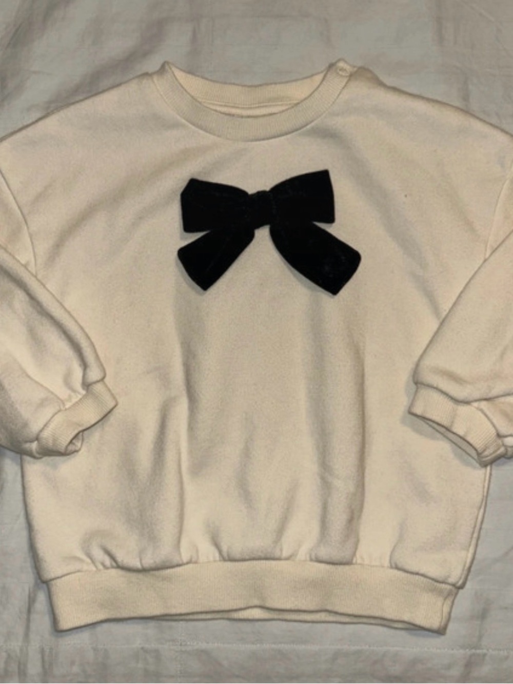 H&M Toddler Girls Bow Sweatahirt